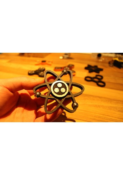 Atom Fidget Spinner Toy - Hand Spin Focus Sadece Plastik Aparattır