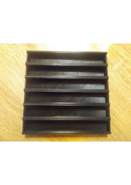 Suluboyalar Için Kalem Kutusu (Ali'li Küvetler 1/2) 3D852140 Sadece Plastik Aparattır
