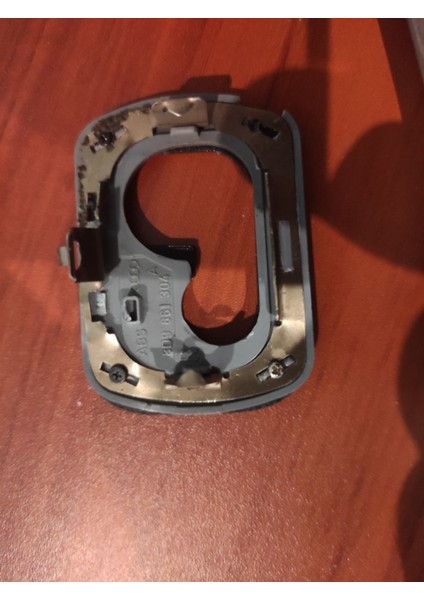 BYR3D Bagaj Bölmesi Ağ Tutucusu Audi A4 B5 Avant T5316742
