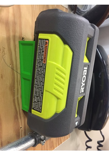 BYR3D Ryobi 40V Pil Duvara Montaj Tutucu T2534981