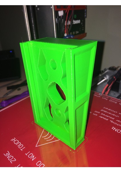 BYR3D Ryobi 40V Pil Duvara Montaj Tutucu T2534981