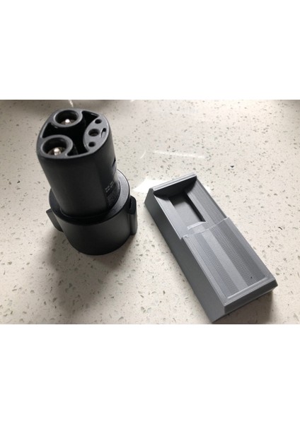 Tesla J1772 Adaptör Yuvası T3099361 Sadece Plastik Aparattır