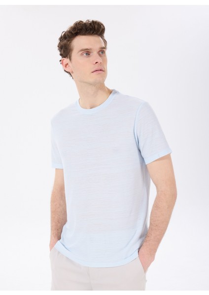 Bisiklet Yaka Jakarlı Açık Mavi Erkek T-Shirt F5SM-TST 2733