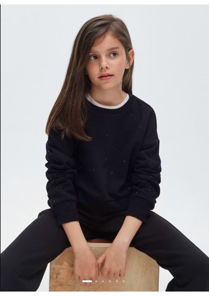 Kız Çocuk Siyah Sweatshirt Ust Pulover Rıvetlı 7402