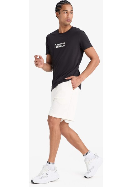 Defactofit Slim Fit Dar Kesim Bisiklet Yaka Baskılı Sporcu Kısa Kollu TIŞÖRT F2762AX25SP