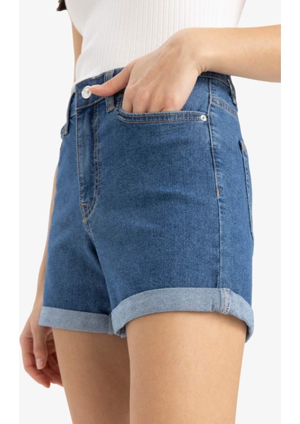 Normal Bel Katlamalı Paça Jean Şort A1959AX25SM indirimleri