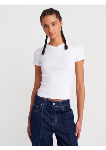 31673 V Yaka T-Shirt-Siyah