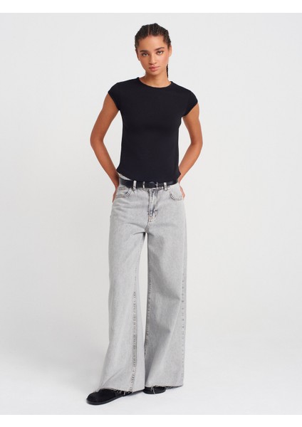 31779 Bisiklet Yaka Basic T-Shirt-Siyah fırsatları