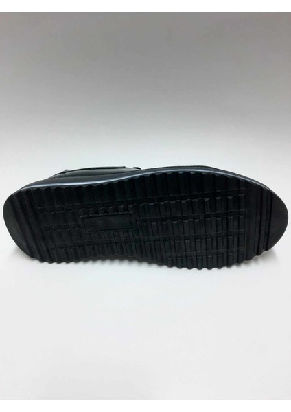 Deri Rahat Bağcıklı Siyah Erkek Ayakkabı C-7861754MRT fırsatları