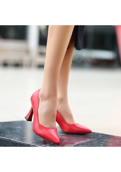 Pembe Pabuç Ulba Kırmızı Cilt Stiletto Ayakkabı