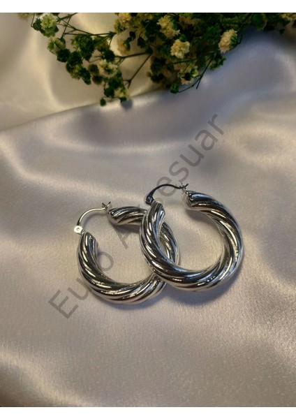 Silver Halka Detaylı Vıp Küpe