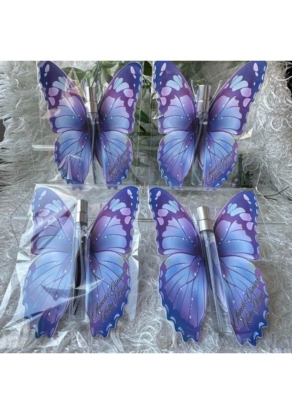 Anneler Günü’ne Özel Zarif Hediye, Kelebek Desenli Kutlama Kartı & Sprey Kalem Şişe Kolonya 4 Adet fiyatları