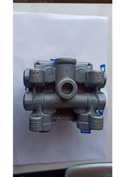 Dağıtıcı Ventil Yedi Yollu 20 Bar Mercedes Oem Ref: 934 702 221 0 Pener 9347022210 Pener 3515DA modelleri