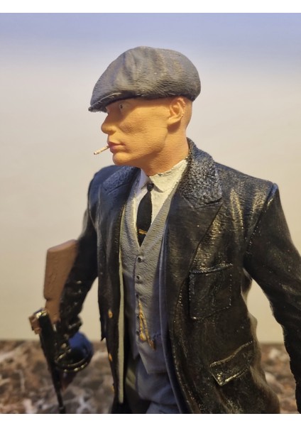 Tommy Shelby 30 cm Figür Peaky Blinders fiyatları