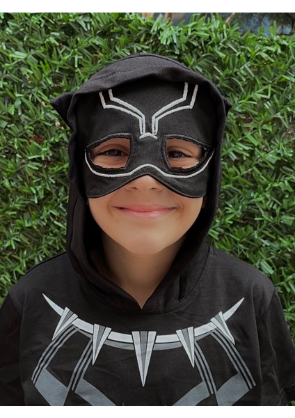 Kara Panter Işıklı Lisanslı Erkek Çocuk Yazlık Kaprili Takım