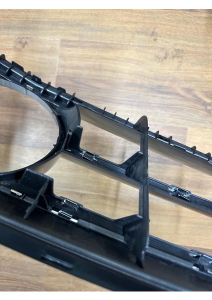 Mercedes W204 Krom Çıtalı Gri Panjur 2008-2014 2048800023 indirimleri