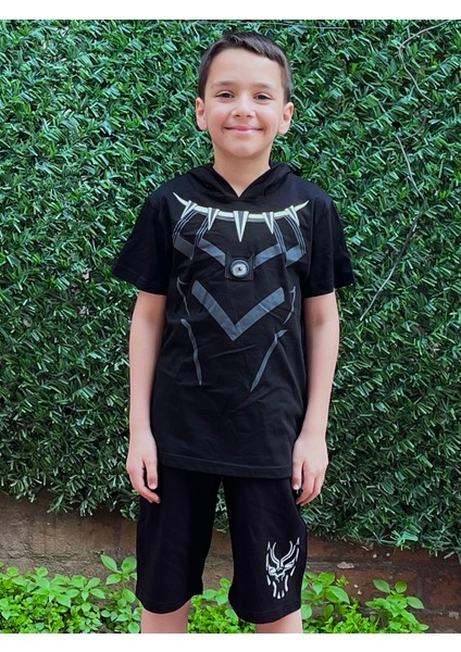 Kara Panter Işıklı Lisanslı Erkek Çocuk Yazlık Kaprili Takım modelleri