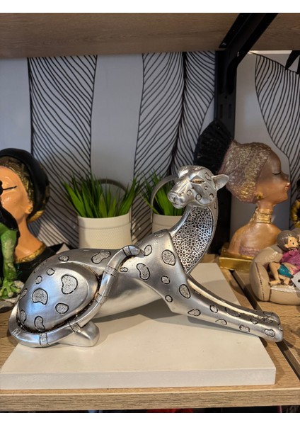 Dekoratif Yatan Jaguar Biblo Polyester