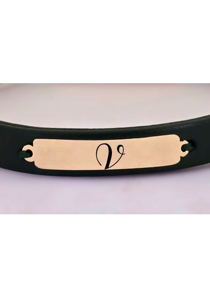 Yeşil Derili 14 Ayar Altın Plakalı Dikdörtgen Motifli Erkeklere Özel Harf Bilekliği-371 fiyatları