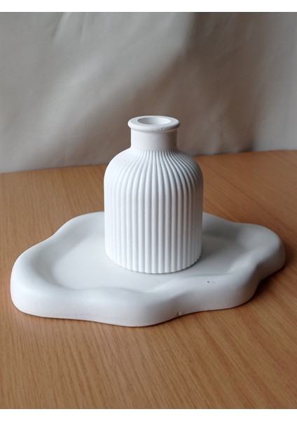 Bulutsu Beton Tabak Tepsi ve Minimalist Vazo 2'li Set