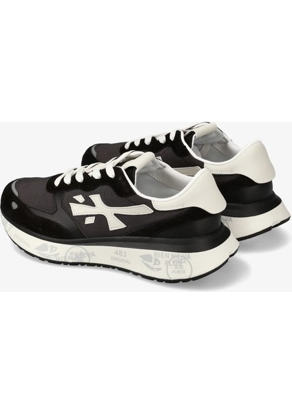 Sneakers Lauryn 7479