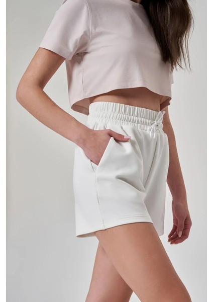 Kadın Beyaz Şort 1523105 fırsatları
