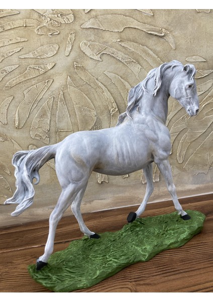 At Duran Küçük fırsatları