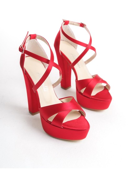 Kırmızı Çapraza Çapraz Saten Abiye Ayakkabı fırsatları