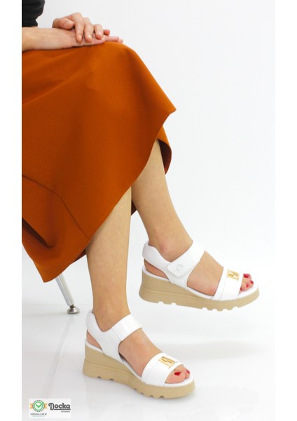 Kadın Günlük Deri Cırtlı Ortopedik Dolgu Topuklu Sandalet M26YS2995 modelleri