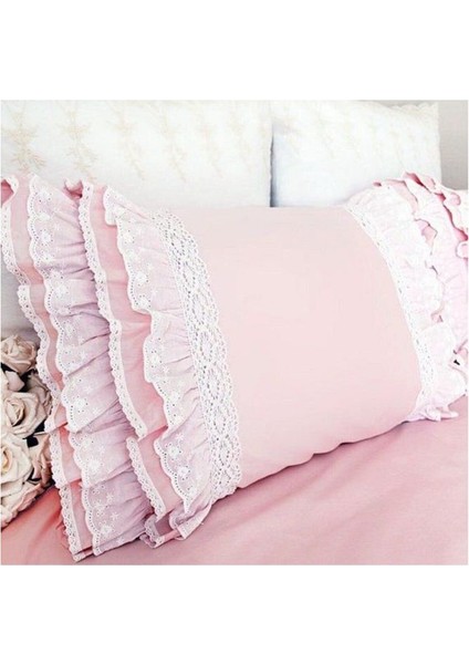 Pembe Fırfırlı Gübürlü Yastık Kılıfı