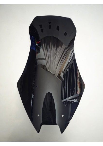 Barossa Adv 125 Siperlik Ön Cam 2025 Model 65CM Siyah Renkli 4mm Orta Boylu Cam