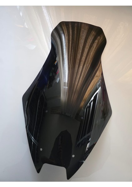 Skyjet Rivero 125 Siperlik Ön Cam 2025 Model 68CM Siyah Renkli 4mm Orta Boylu Cam