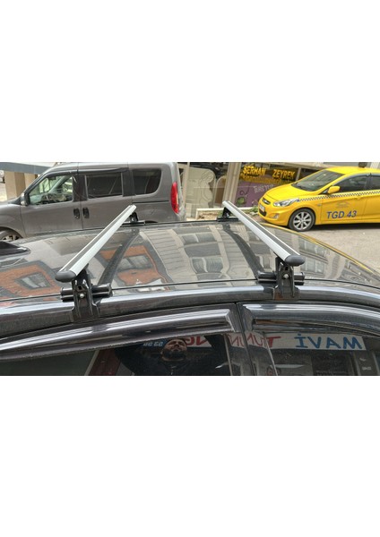 Kia Cerato Oluksuz Ara Atkı Tavan Çıtası