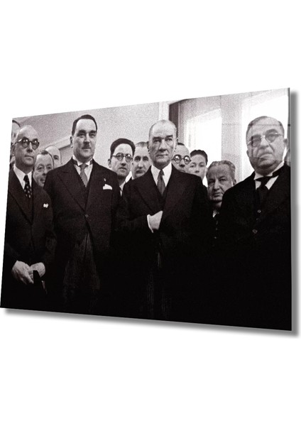 Marsilyan- Atatürk Cam Tablo