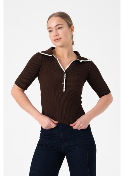 Polo Yaka Kısa Kollu Triko Tişört