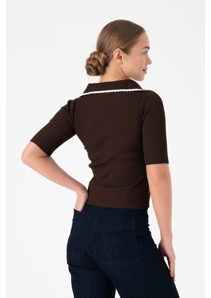 Polo Yaka Kısa Kollu Triko Tişört indirimleri