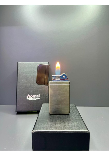 Zippo Model Gazlı ve Taşlı Çakmak