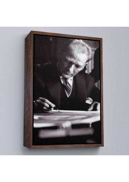 Çerçeveli Atatürk Portre Tablosu Mustafa Kemal Atatürk Dikdörtgen Dekoratif Kanvas TABLO-126