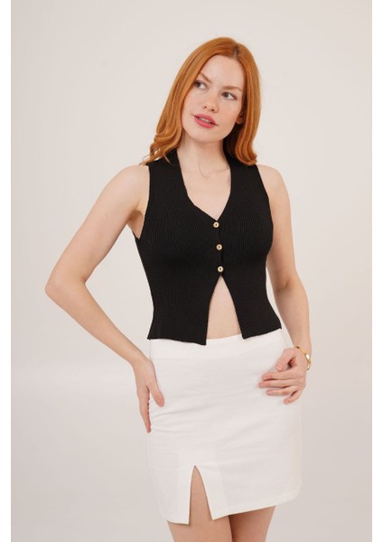 V Yaka Düğmeli Crop