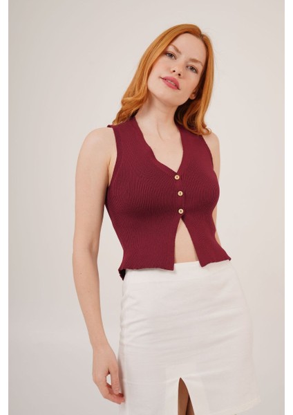 V Yaka Düğmeli Crop