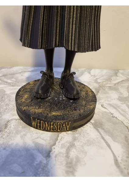 Wednesday 40CM Dev Figür