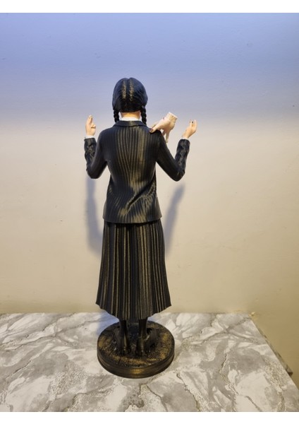 Wednesday 20CM Figür modelleri