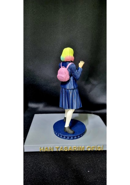 Wednesday In Arkadaşı Edin Sinclair Figür 20 cm modelleri