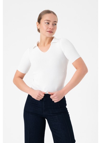 Polo Yaka Kadın Triko Bluz - Beyaz