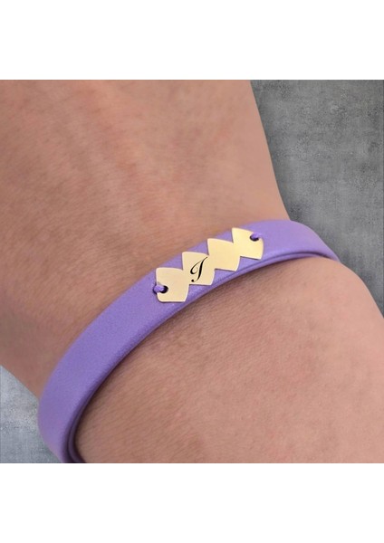 Kadınlara Özel 14 Ayar Altın Plakalı Hayat Döngüsü Figürlü Özgün Derili Harf Bilekliği-372Harf-MOR modelleri