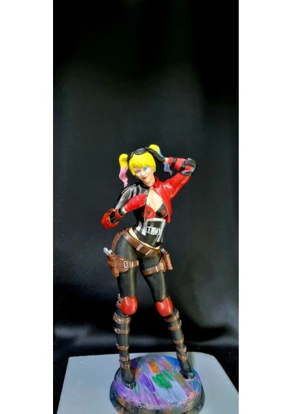 Harley Quinn Büyük Figür 27 cm