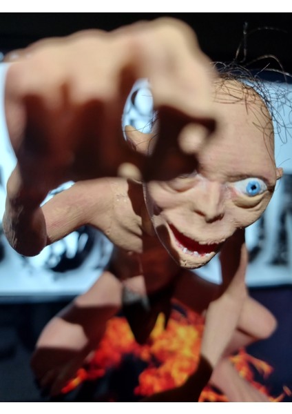 Gollum Figür Oturur Halder 15 cm