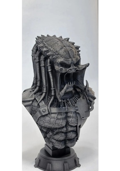 Yüksek Detaylı Predator Büstü: Film Koleksiyoncularının Vazgeçilmez Parçası
