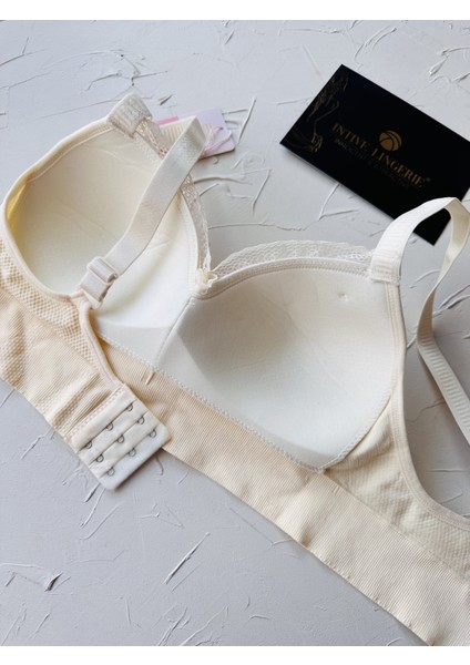 Celine C Cup Bambu Hisli Ultra Rahat Polamid Kumaştan Dokulu Dantel Detaylı Balensiz Desteksiz Sütyen indirimleri