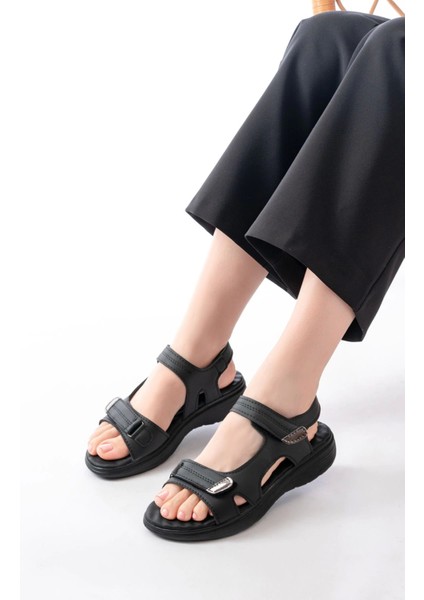 DM-363 Siyah Baret Cırtlı Dikişli Günlük Kadın Sandalet